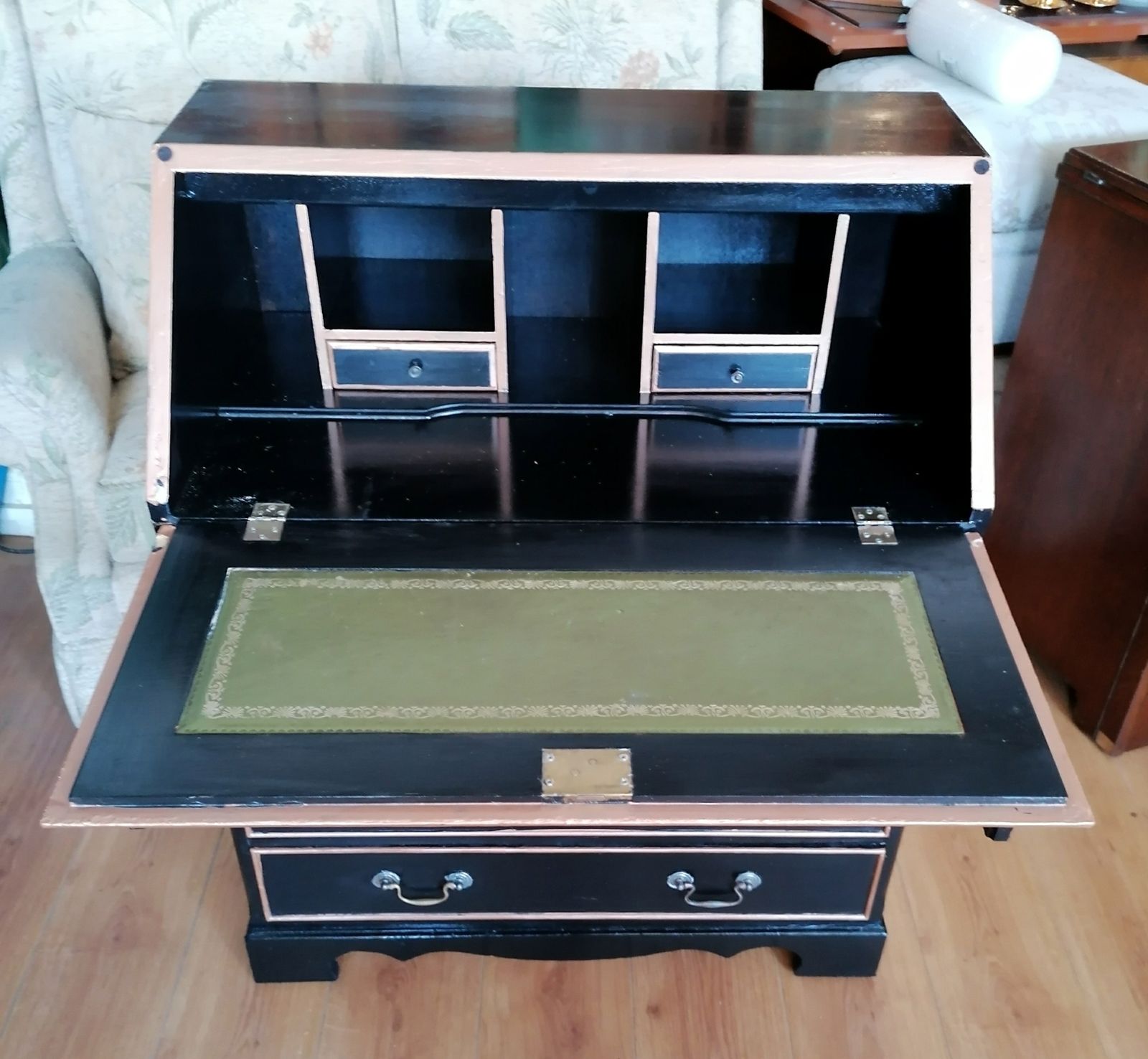 Bureau. Lovely, Useful Up Cycled. 10% Off Weekly! Offer Now £202 Ref 5164 photo for sale
