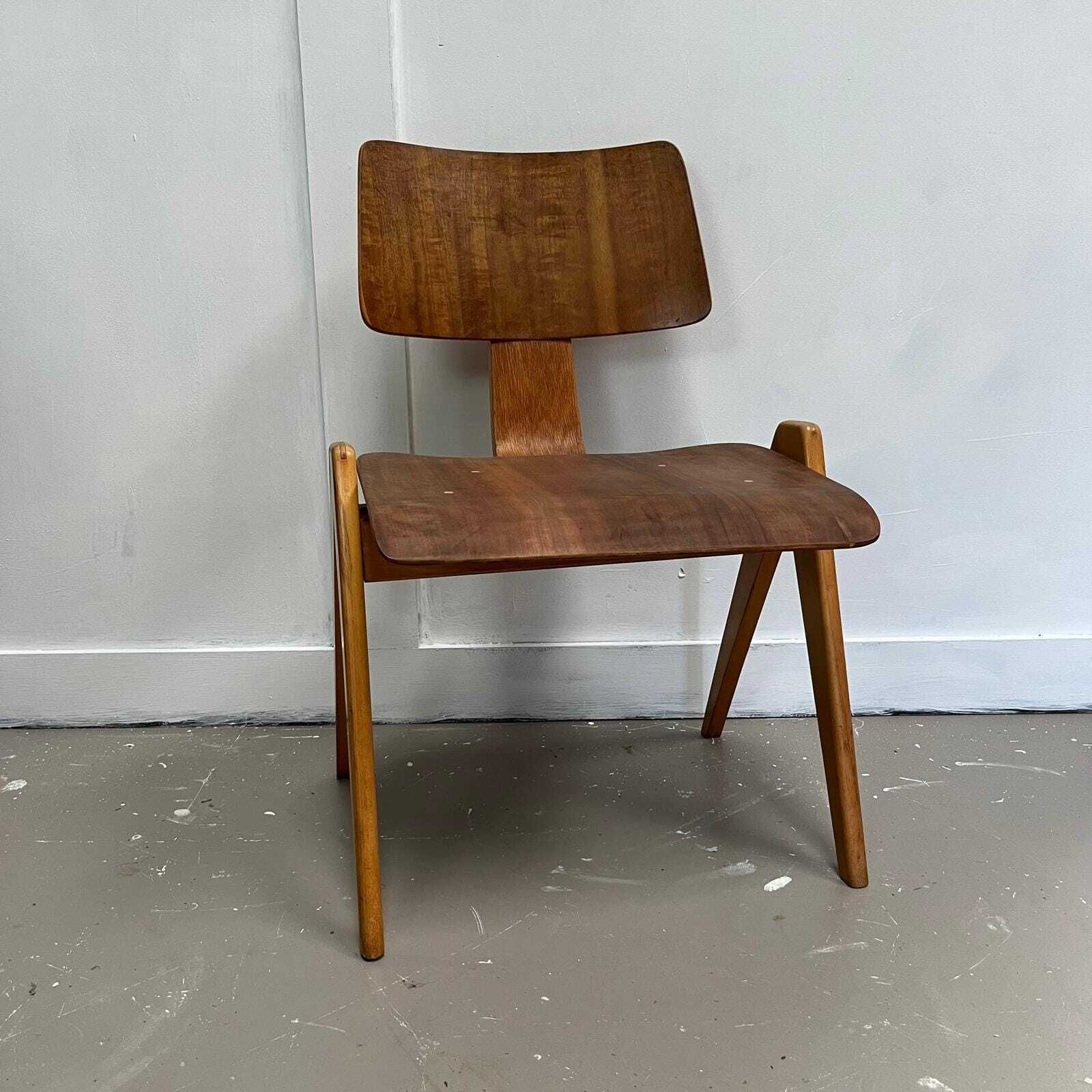 Robin Hill Hillestak Chair, 1950s photo for sale