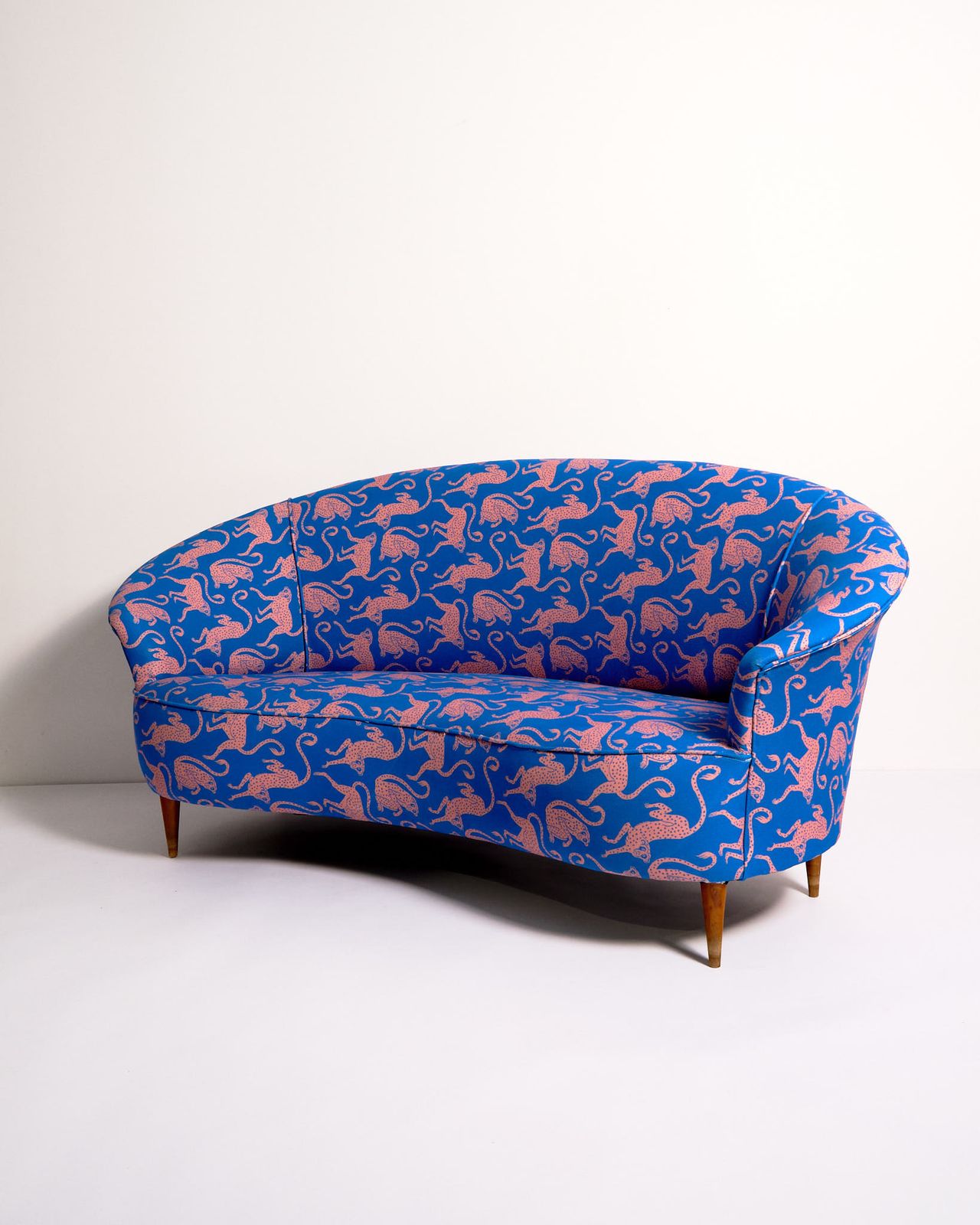 Italian Curved Sofa C.1950s, Vintage photo for sale