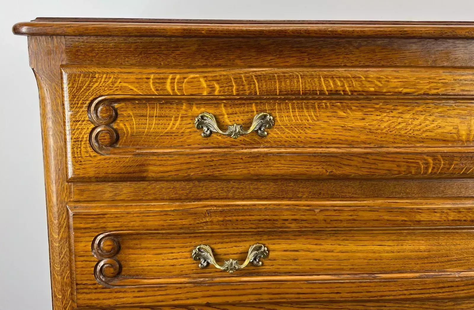 Vintage French Louis XIV Chest Of Drawers / Sideboard / Cabinet (Lot 3193) photo furniture