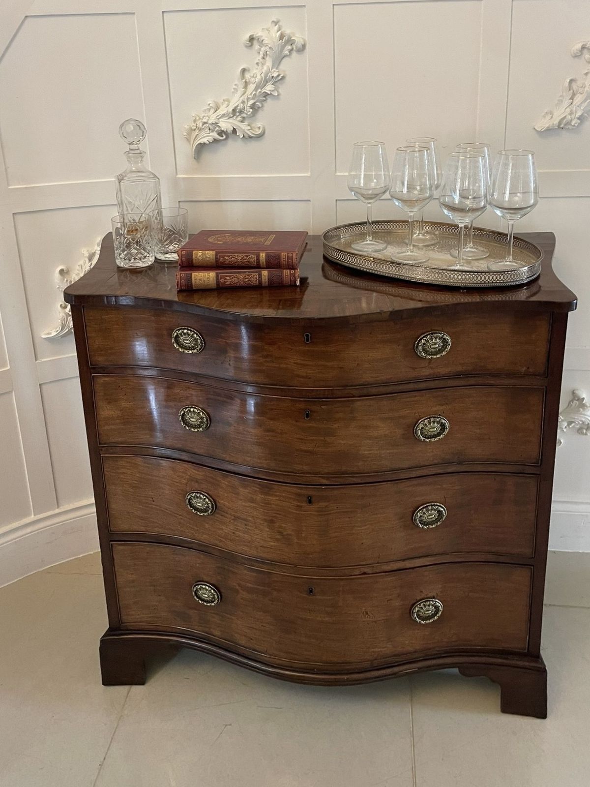 Antique 18th Century Quality Figured Mahogany Serpentine Chest Of Drawers photo furniture