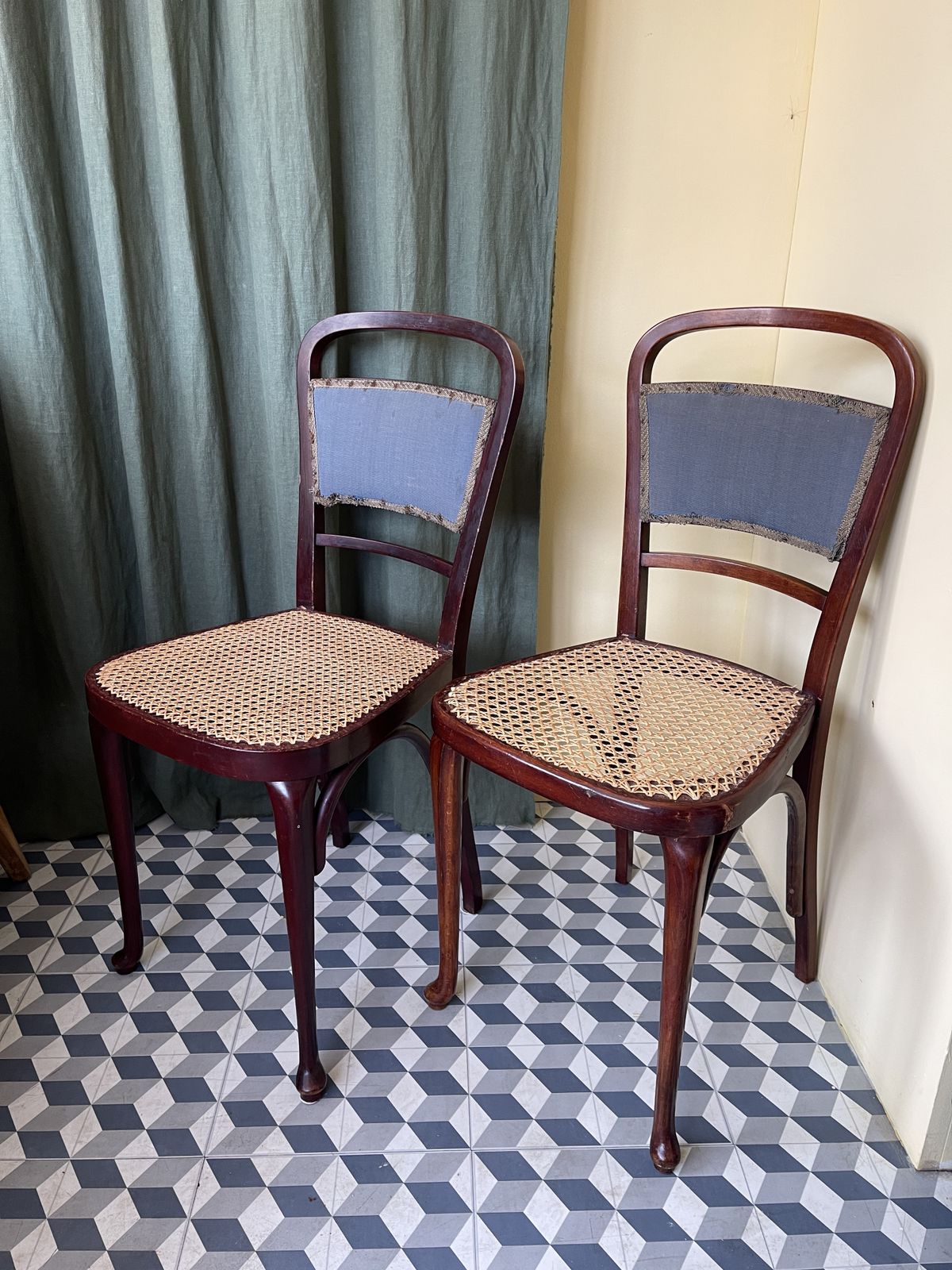 Pair Of Original Bentwood Thonet Chairs Model No 461 photo 1500.0