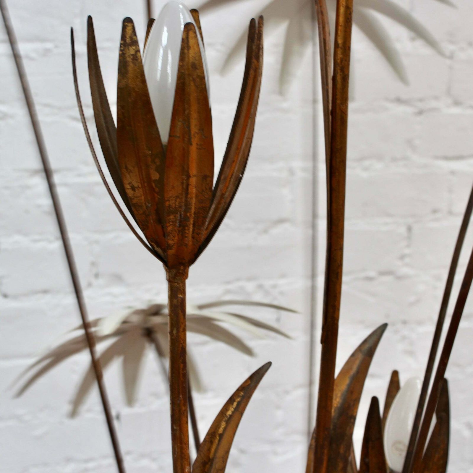 photo vinterior Italian Decorative Floor Lamp With Flower Motif (Circa 1970s)   Large