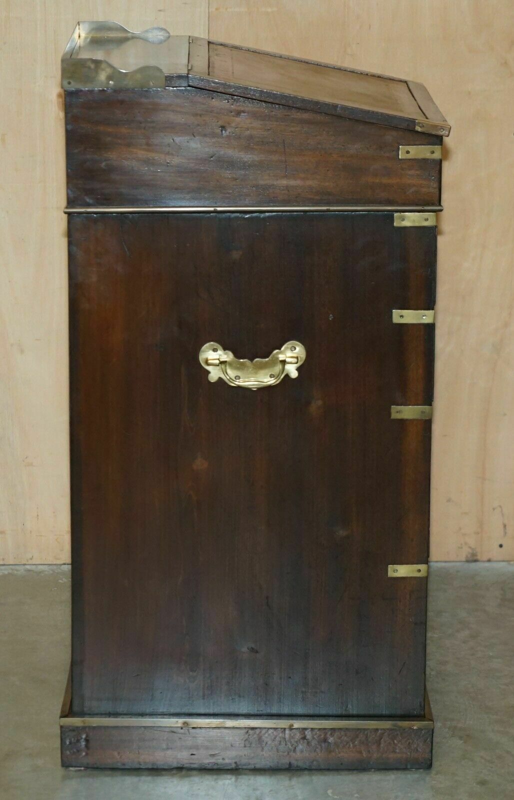 photo furniture Antique Victorian Brown Leather Brass Gallery Military Campaign Davenport Desk
