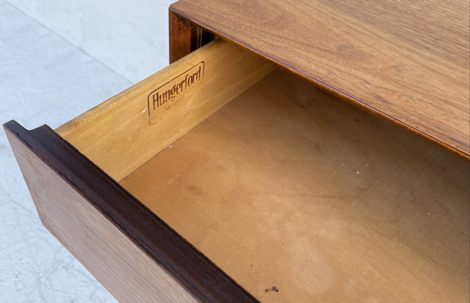 Mid Century Hungerford Memphis Bedside Cabinet photo 230.0