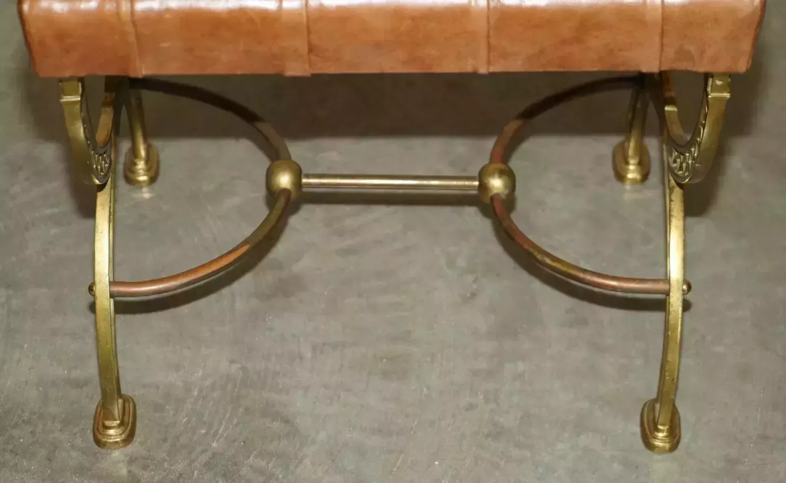 Fine Antique Victorian Brass Show Frame Chesterfield Brown Leather Footstool photo 2350.0