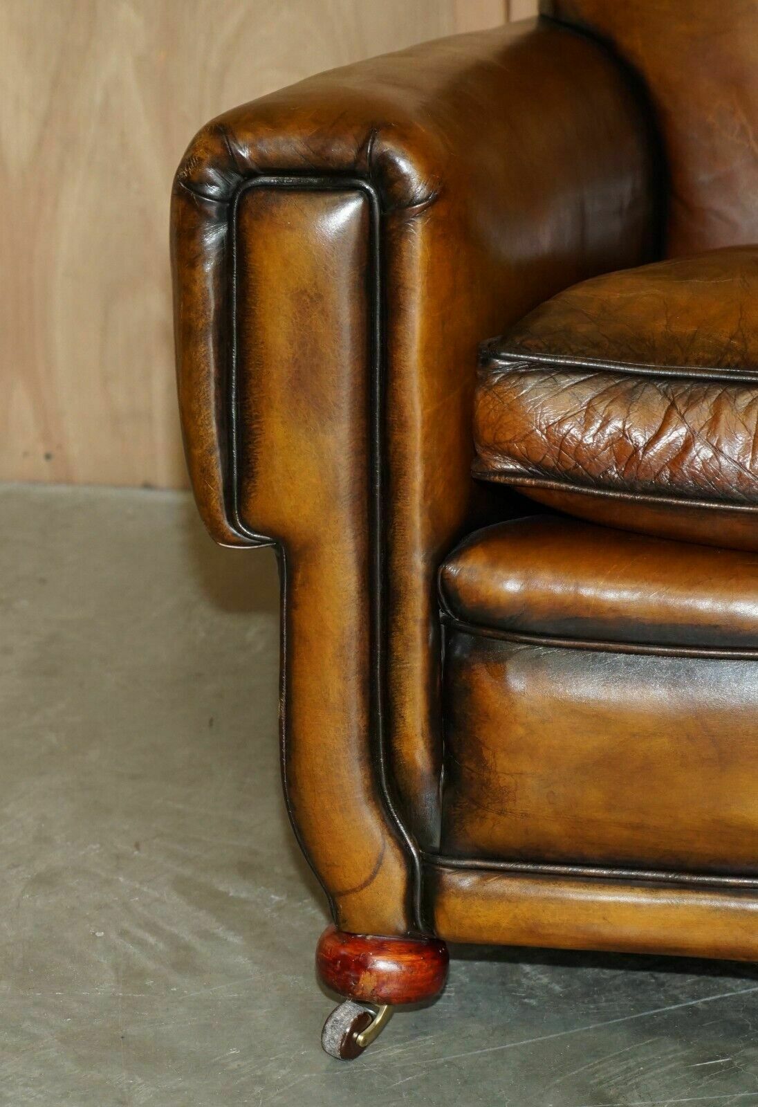 photo furniture Antique Pair Of Art Deco 1920 Fully Restored Cigar Brown Leather Club Armchairs