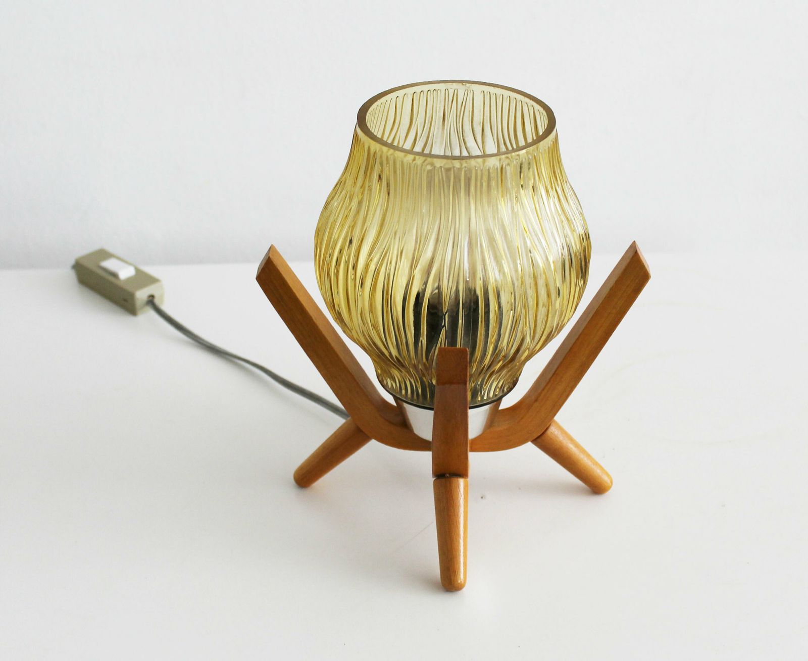 Pair Of 1970's Vintage Bedside Table Lamps By Drevo Humpolec photo 220.0