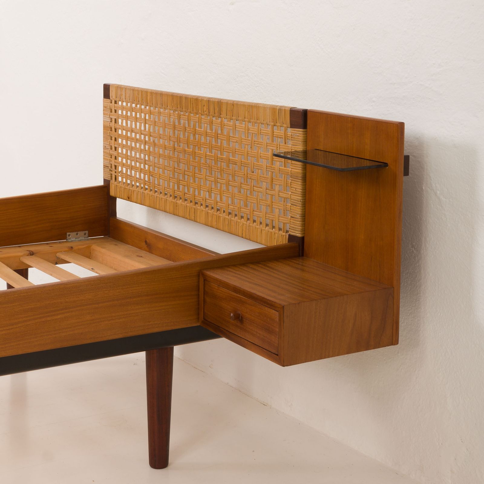 Hans J. Wegner Double Bed In Teak And Cane For Getama, 1960s photo vinterior