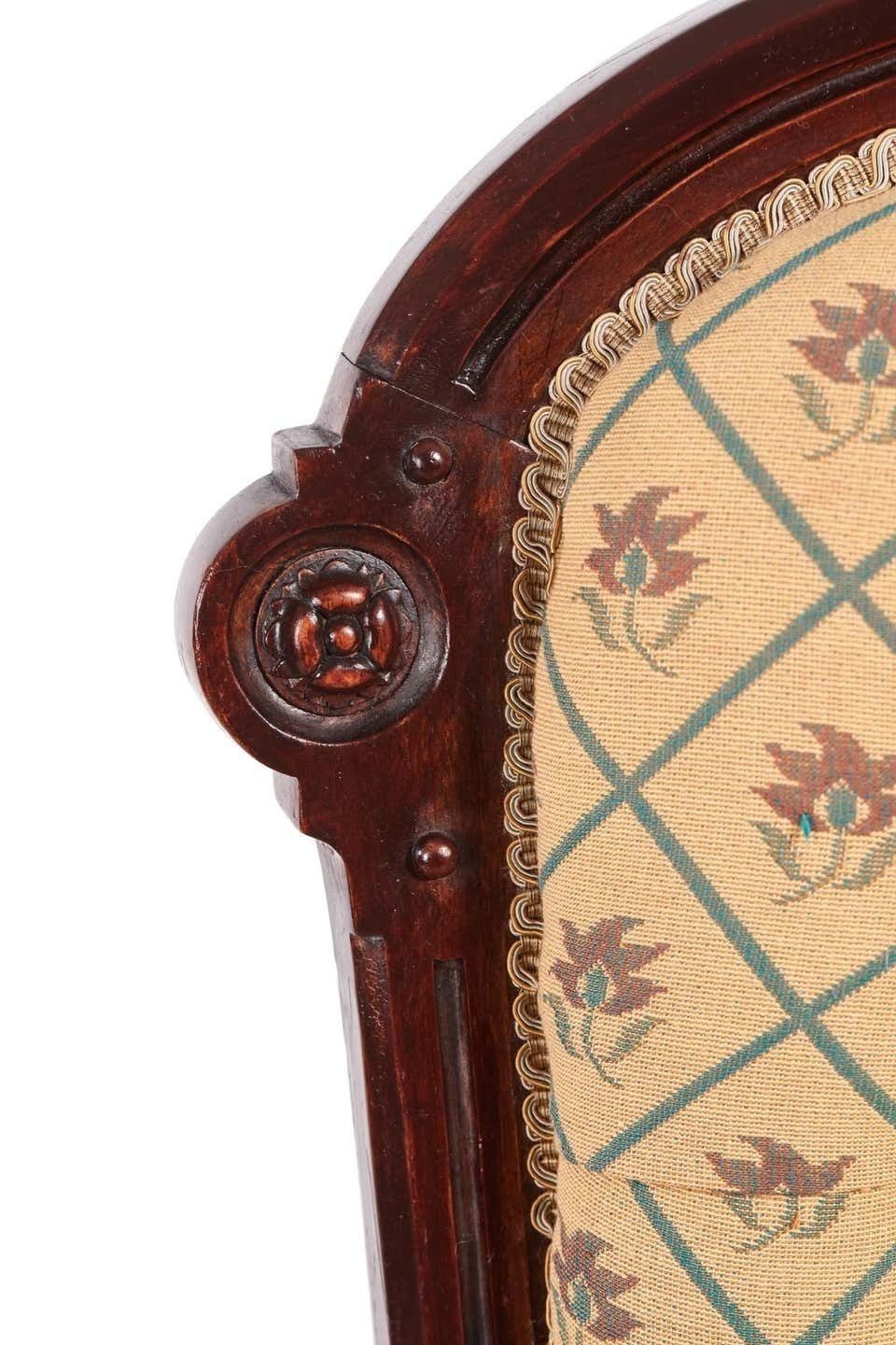Victorian Carved Walnut Turned Leg Armchair photo vinterior