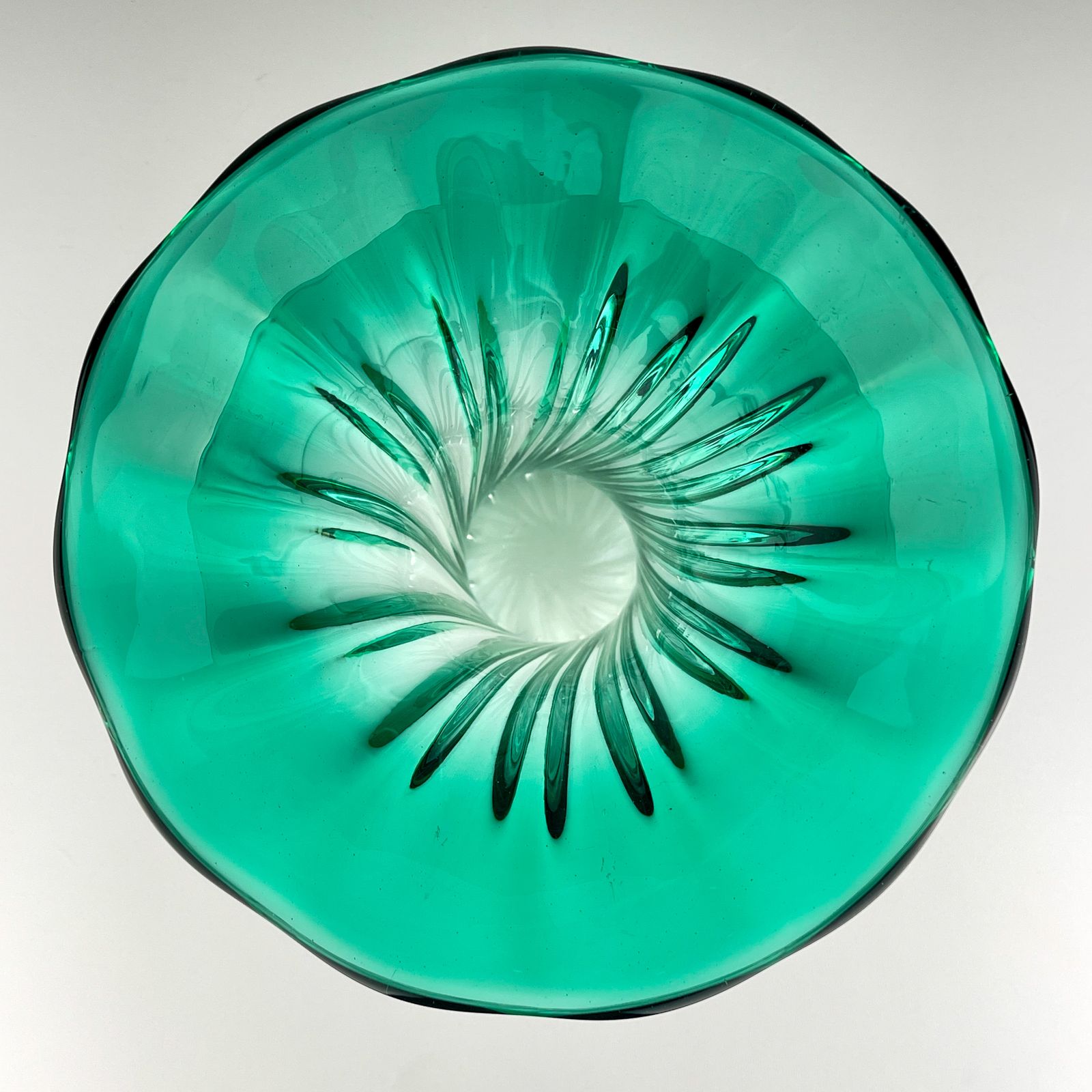 Home Decor Vintage Green Murano Vase, Italy 1970s photo