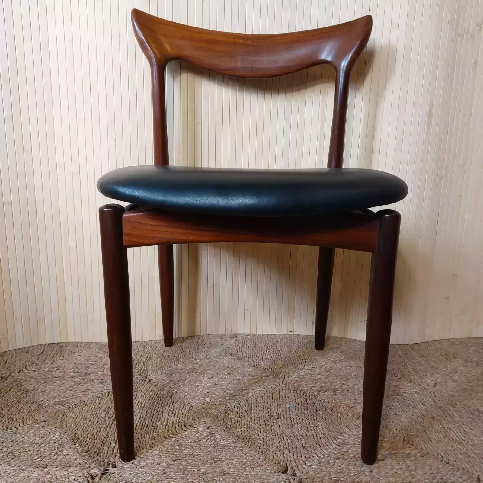 Beautiful Vintage Set 4 H W Klein Bramin Danish Teak Dining Chairs Reupholstered photo Furniture