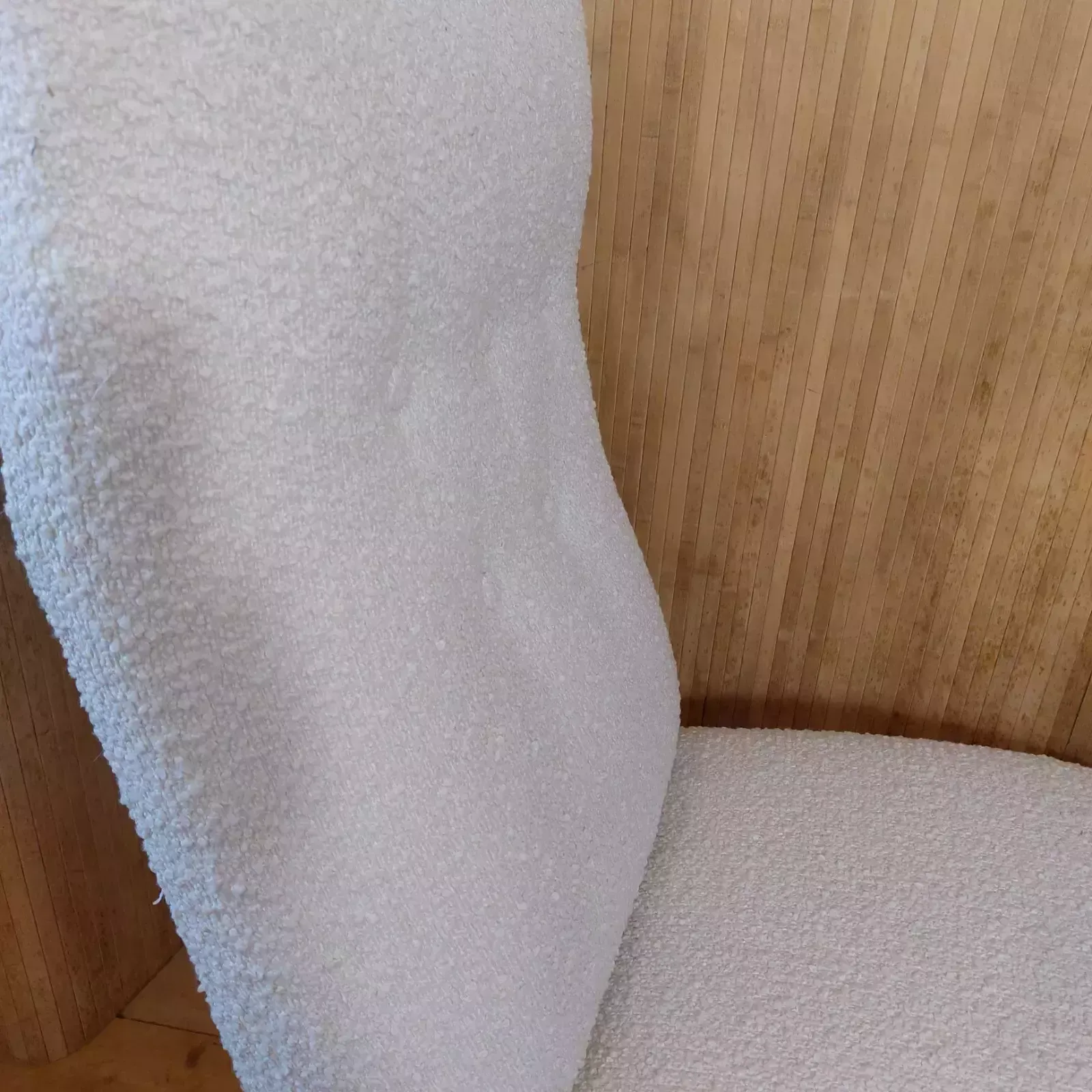 photo vintage Fab Vintage Mid Century Modern Ernest Race High Back Lounge Chair White Boucle