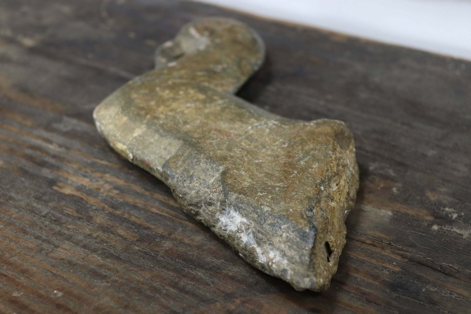 Indian Stone Peacock Turban Hanger  Dungapur 18th Century (3) photo 78.0