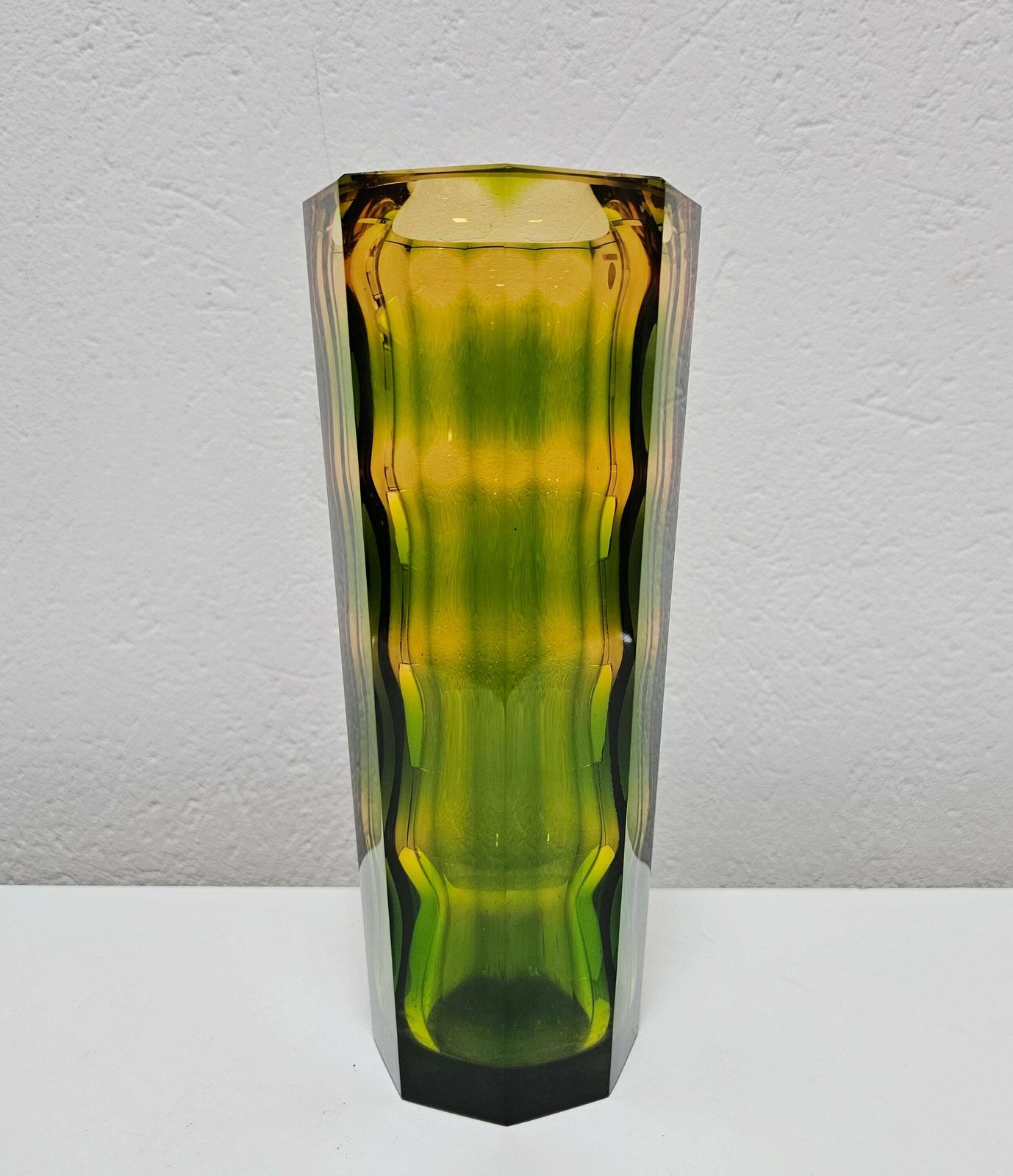 Very Rare Rainbow Vase By Aknuny Astvatsaturyan Manufactured By Leningrad Art Glass Factory // Made In U.S.S.R. In 1960