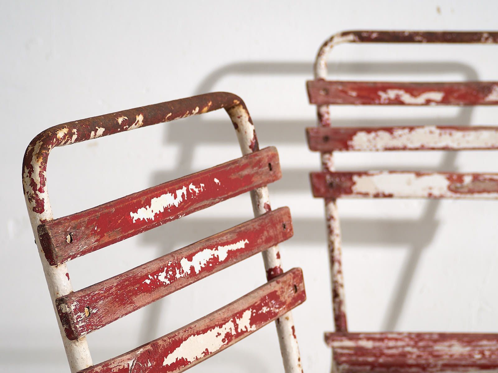 Antique Red And White Terrace Chairs (C.1920). Set Of 4 Pieces photo furniture