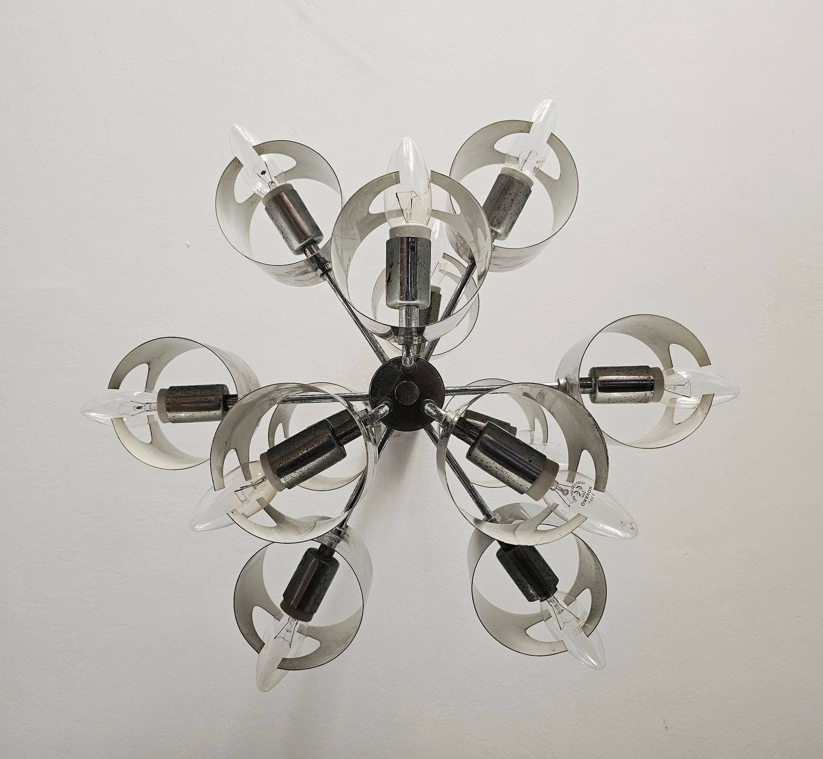 Minimalist Space Age 12 Arm Cubic Chandelier By Gaetano Sciolari Shaped As An Atom // Made In Italy In 1970s photo Lighting