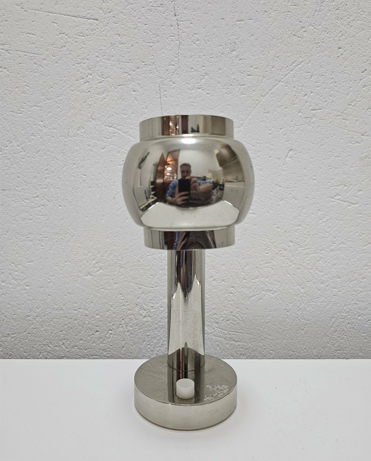 Small Space Age Table Lamp Done In Chrome With Revolving Shade // Made In Italy In 1970s photo for sale