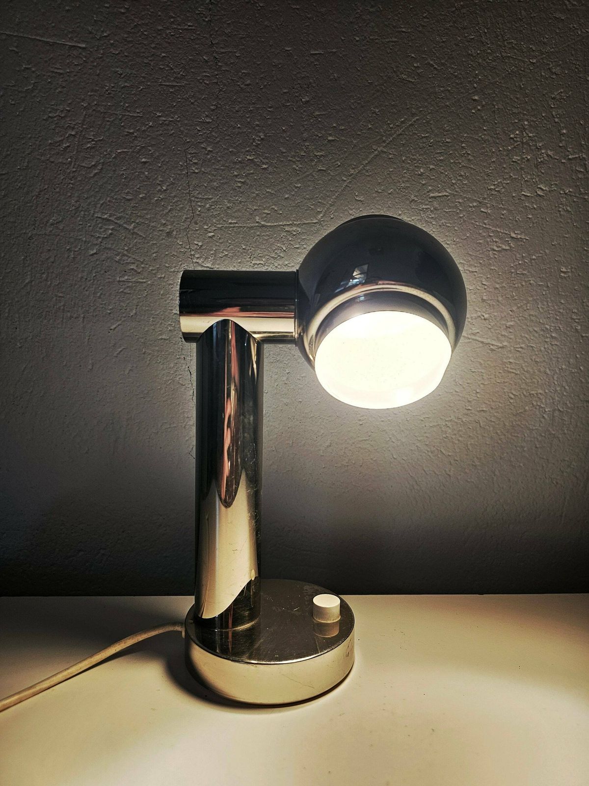Small Space Age Table Lamp Done In Chrome With Revolving Shade // Made In Italy In 1970s photo vintage