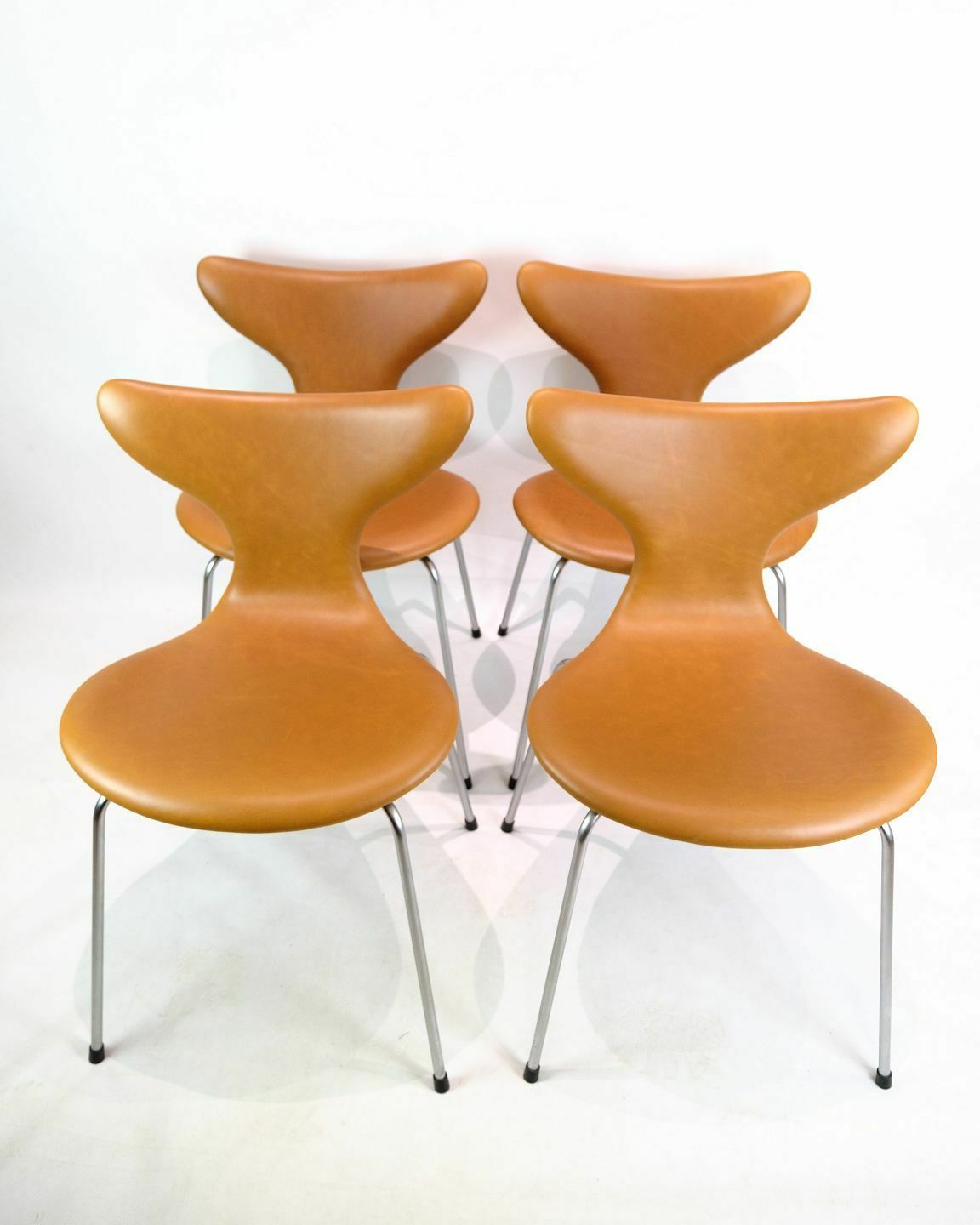 Set Of 4 Dining Chairs Lily/Seagull Model 3108 In Cognac Elegance Leather By Arne Jacobsen For Fritz Hansen From 1970s
