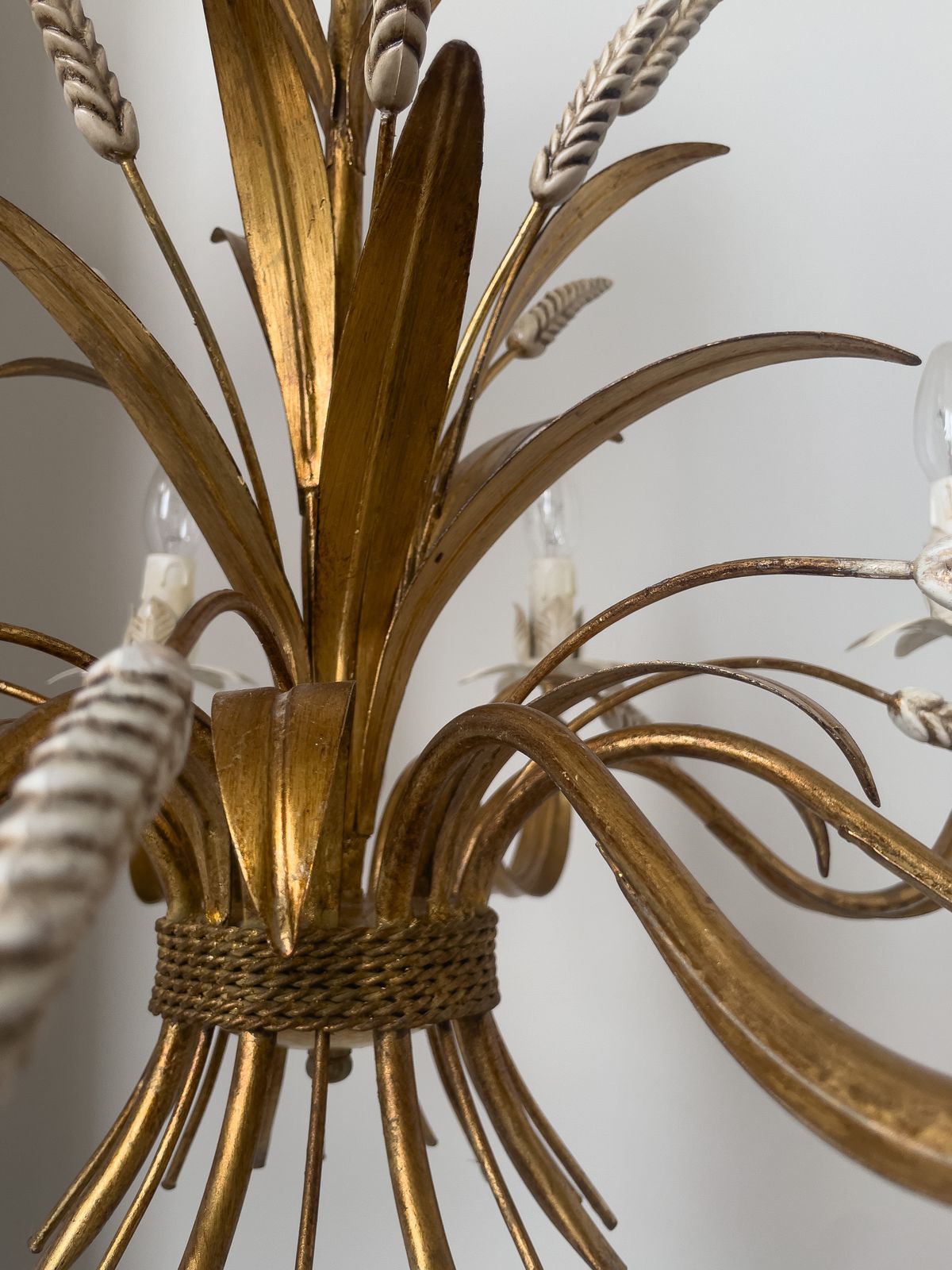 Large Twentieth Century 8 Bulb Wheat Sheaf Chandelier photo for sale