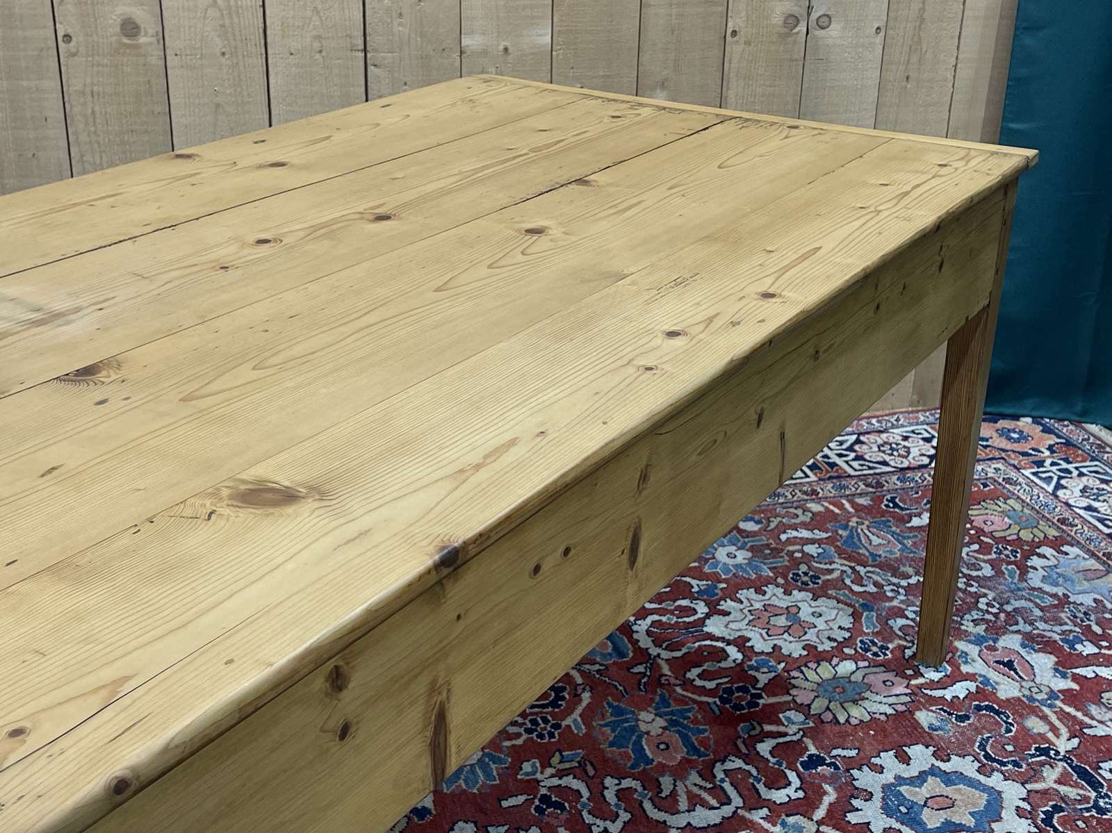 photo vintage Flat Desk From The Beginning Of The 20th Century In Fir