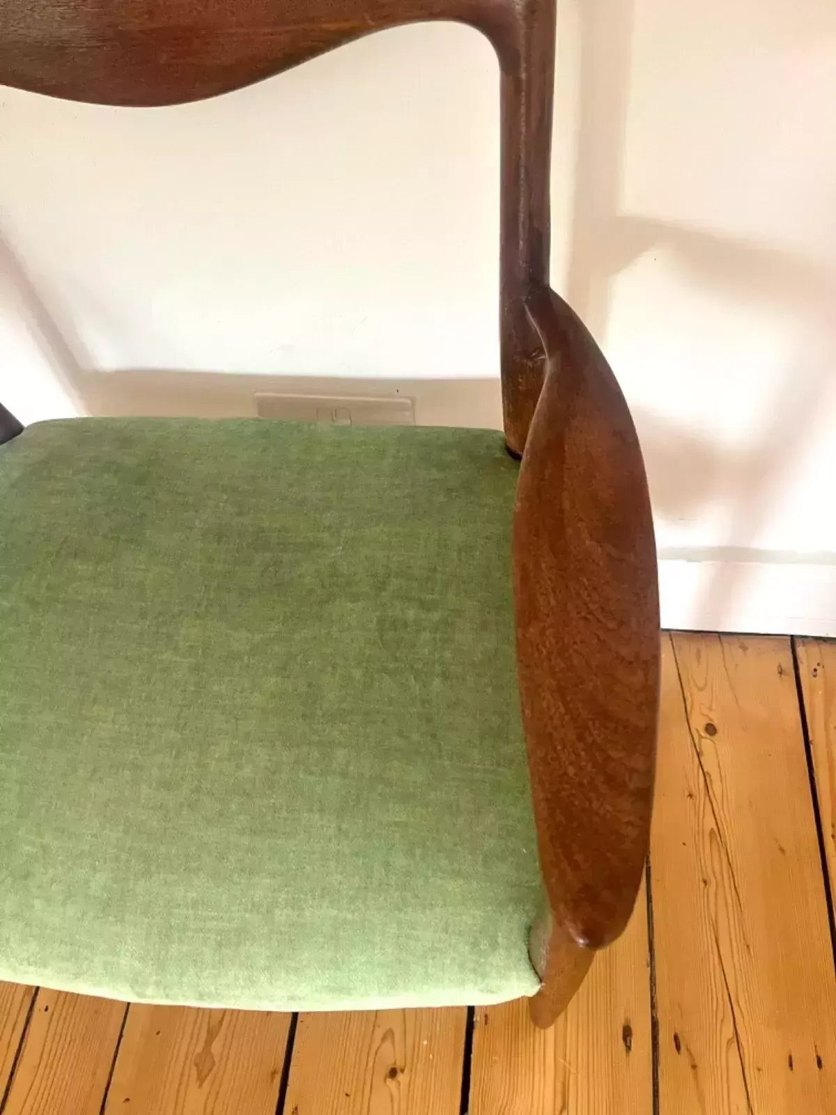 photo furniture Danish Teak Chair 1960’s By Kai Lyngfeldt Larsen For Soren Willadsen Mobelfabrik