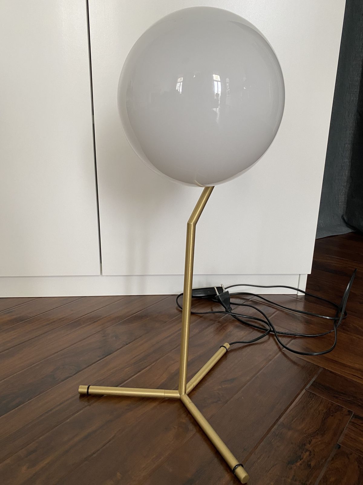 photo furniture Flos Brass Lamp
