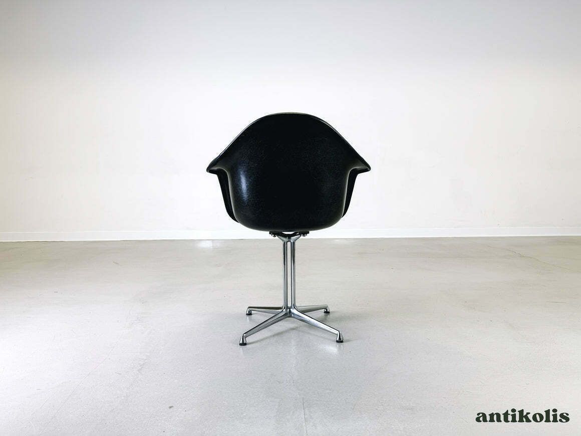 8 La Fonda Mid Century Chairs Herman Miller Charles & Ray Eames Fiberglass photo vinterior