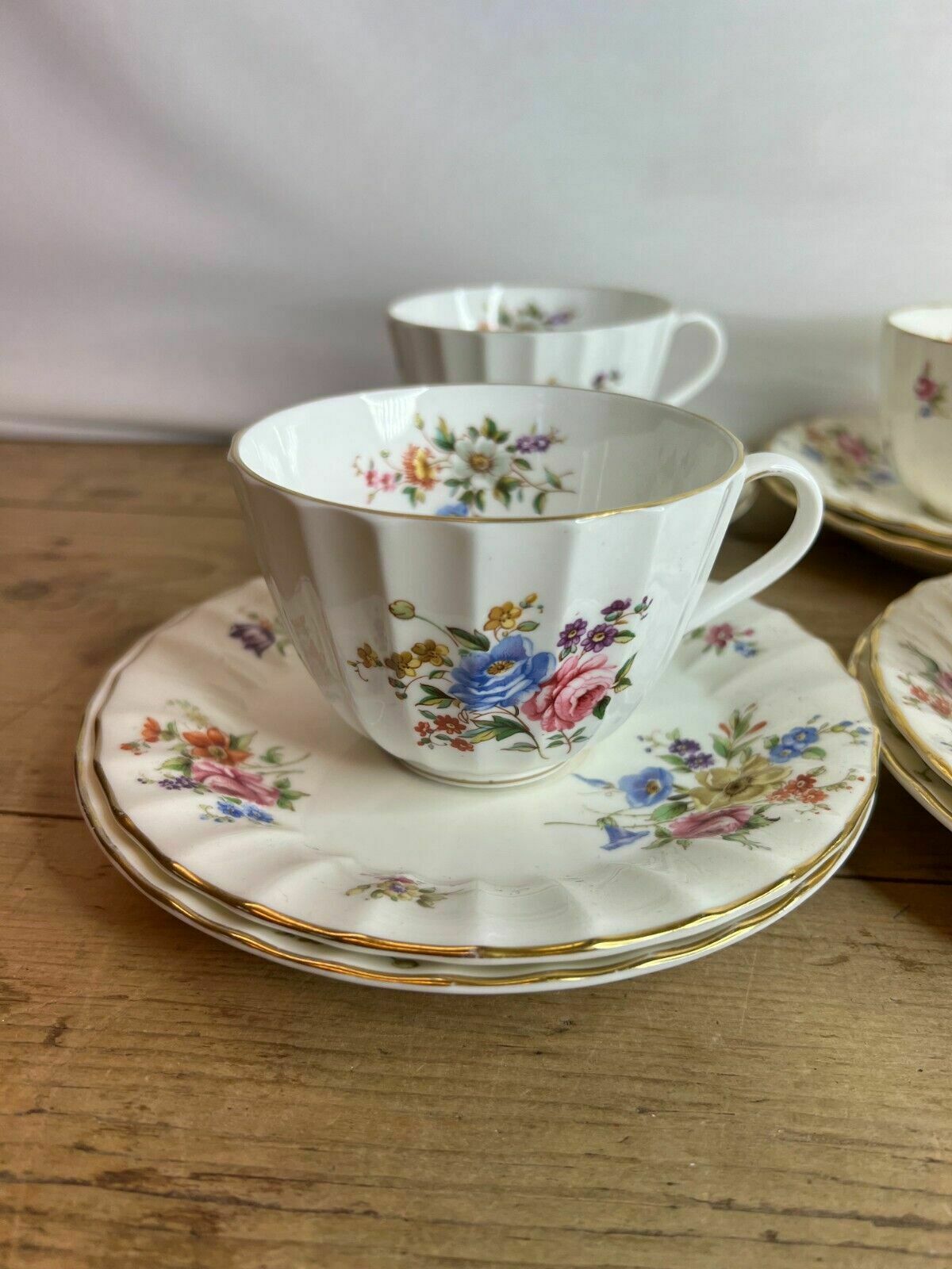 Set Of 4 Royal Worcester Roanoake Floral Trio's Pattern No Z2827 Good Condition photo furniture