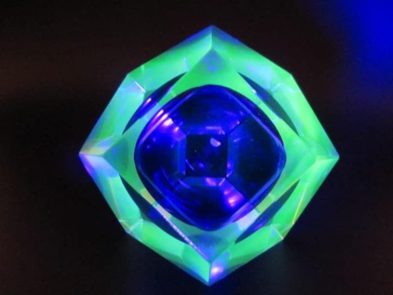 Murano Sommerso Art Glass Bowl Blue Blue Glowing Green Geometric Facet Prism Cut