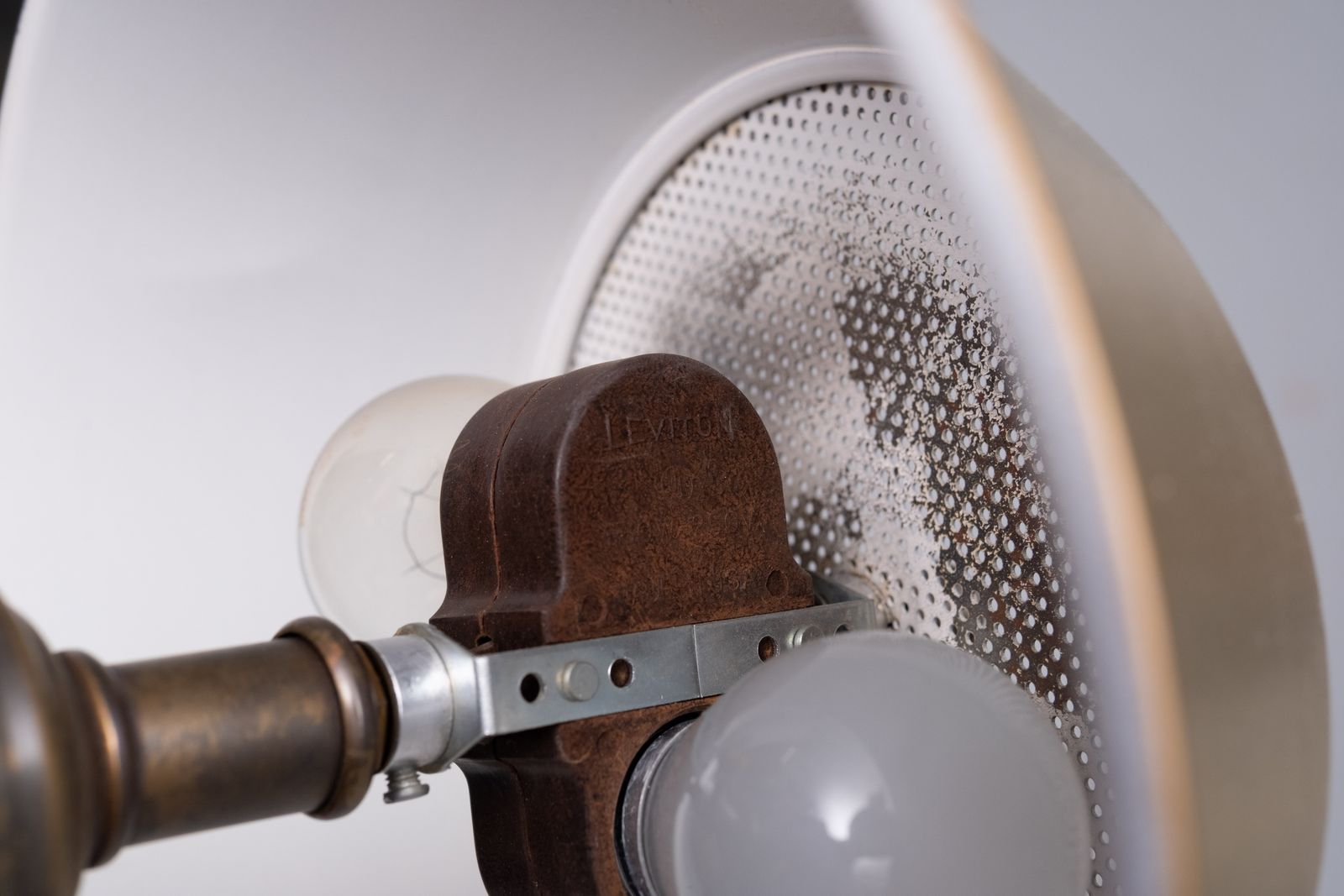 Klein Metalen Bouillotte Tafellampje, Jaren 1970, Vs photo Verlichting