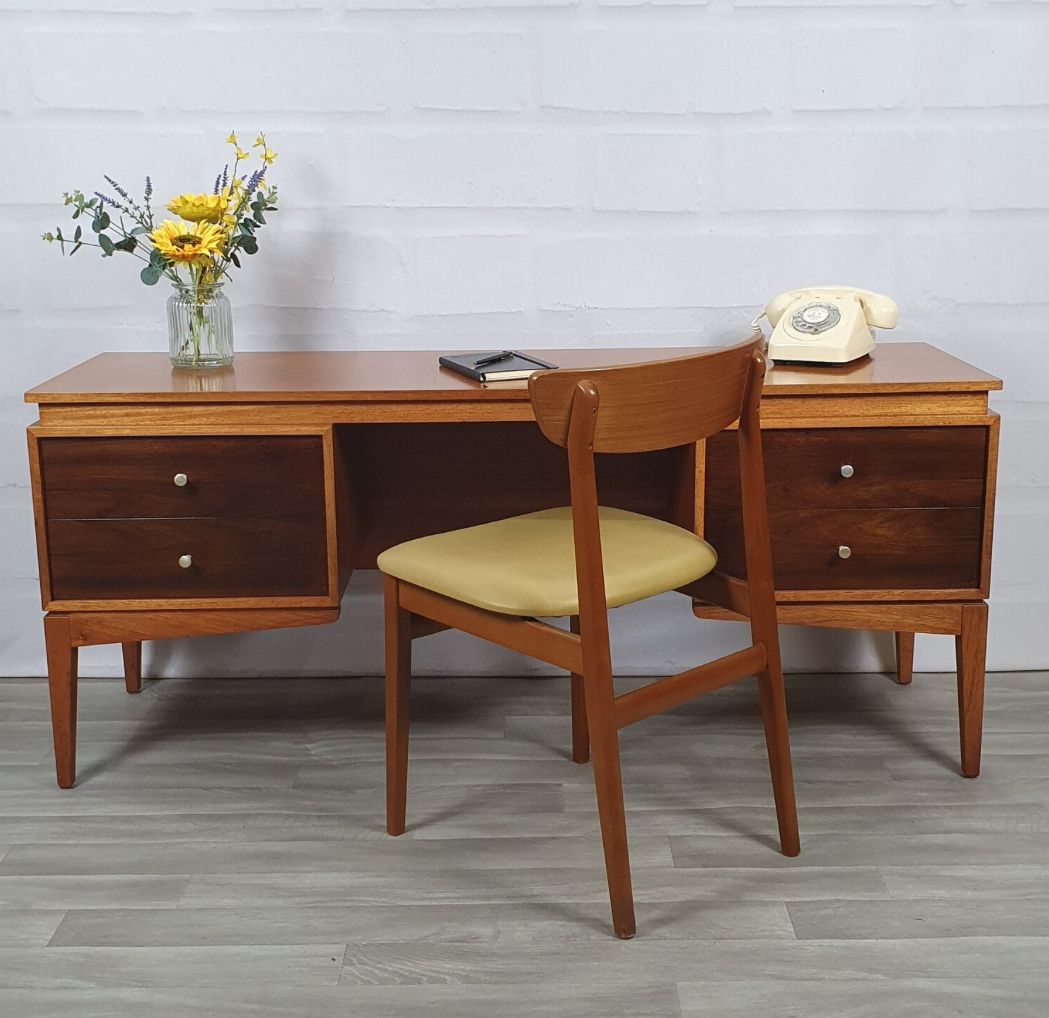Original Vintage 1960s Peter Hayward For Uniflex Wooden Study Desk photo 400.0