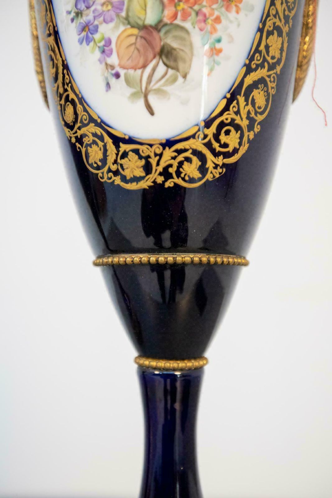 photo furniture French Blue Ceramic Decorative Vases With Floral Motifs
