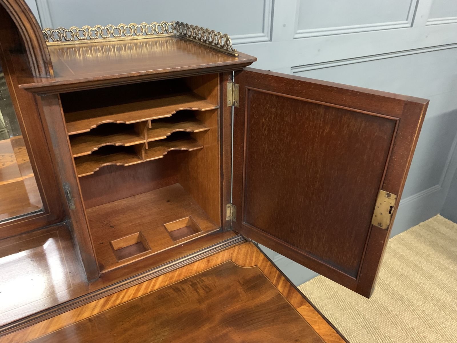 photo buy Inlaid Mahogany Bonheur Du Jour