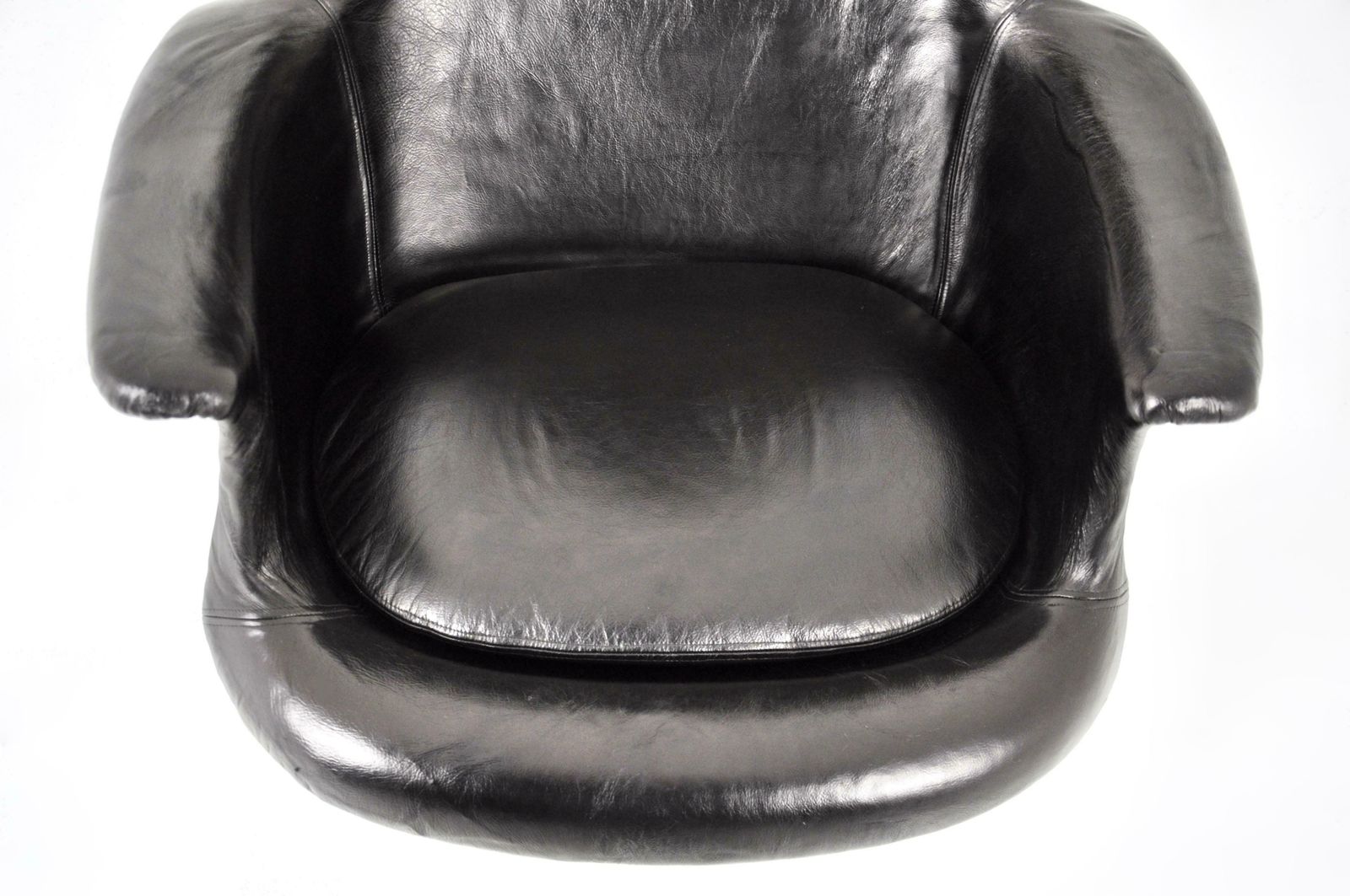 "Culbuto" Armchair By Marc Held For Knoll International, 1960s photo vintage