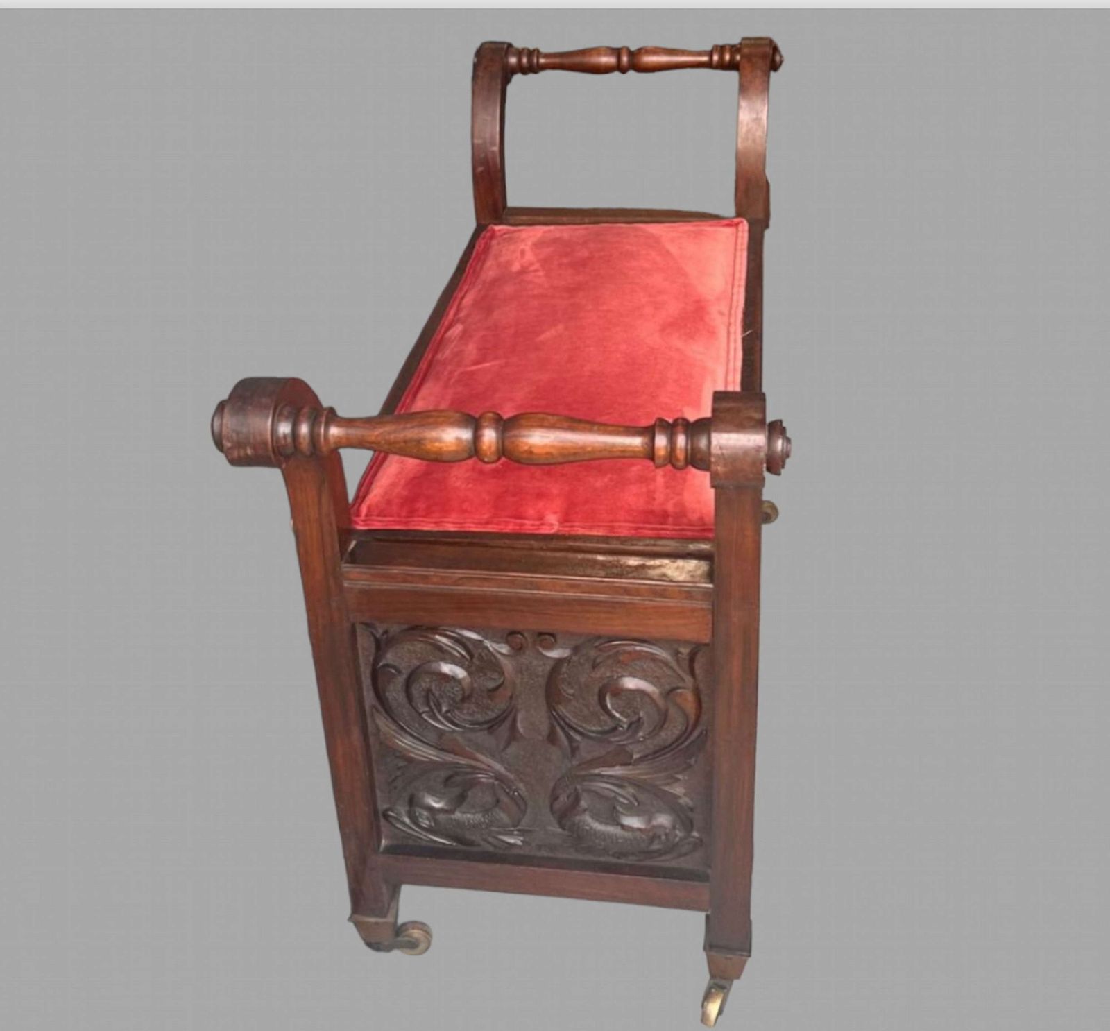 A Versatile Oak C1900 Settle, 1900s photo furniture