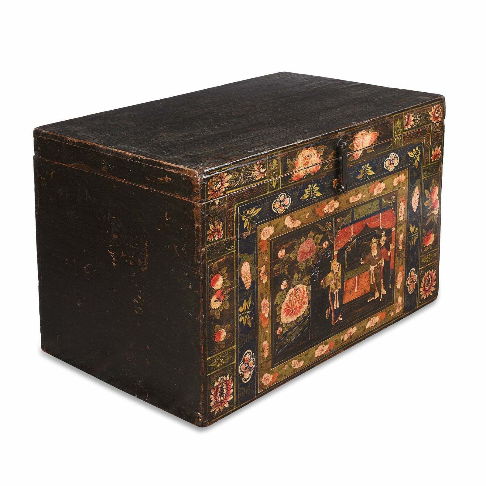 Antique Chinese Painted Opera Chest   19th Century photo vinterior