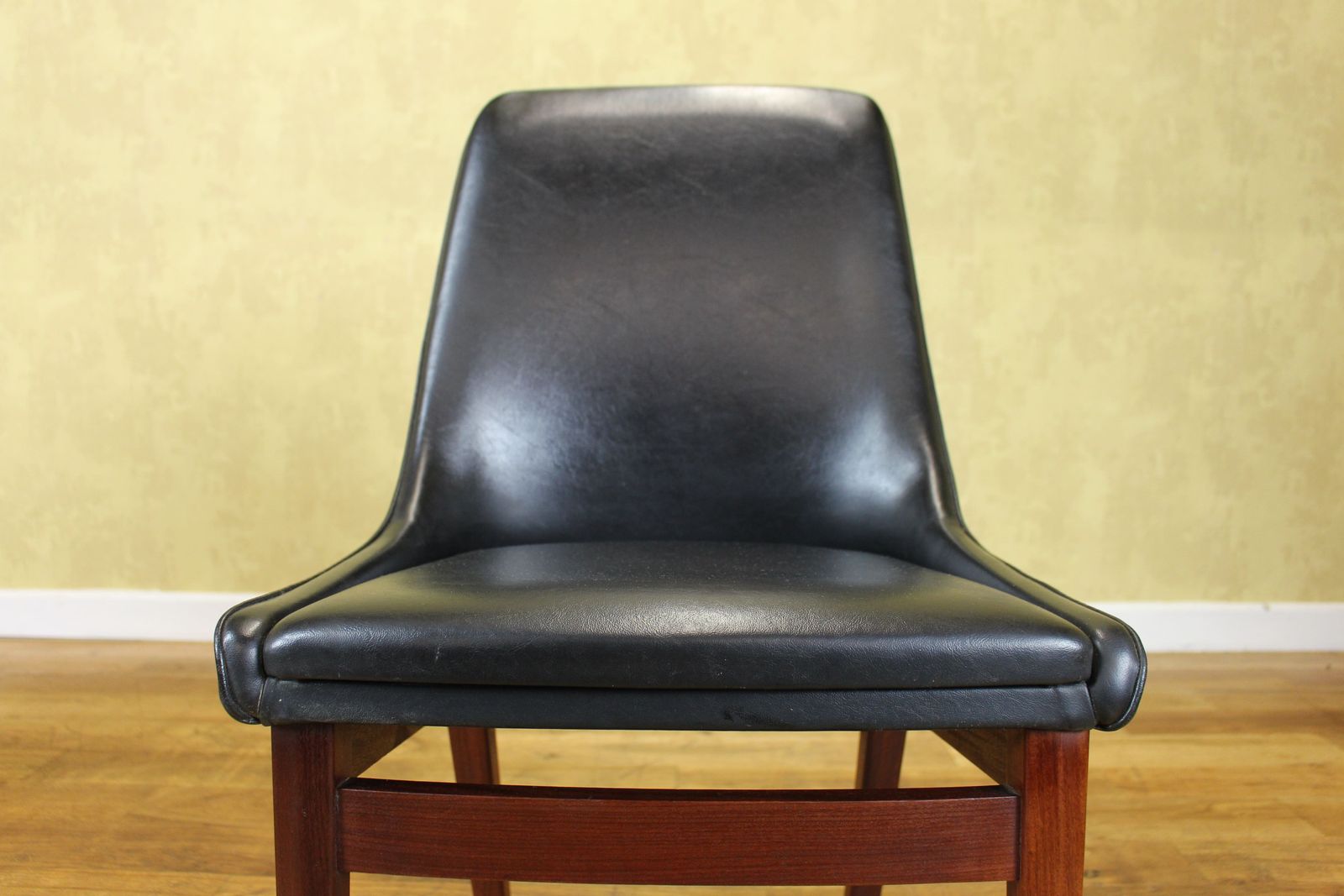 Set Of 6 Gimson And Slater Dining Chairs photo furniture