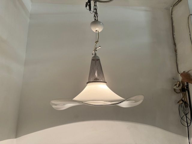 photo furniture Large Black And White Murano Glass Hat Light Pendant 1970’s
