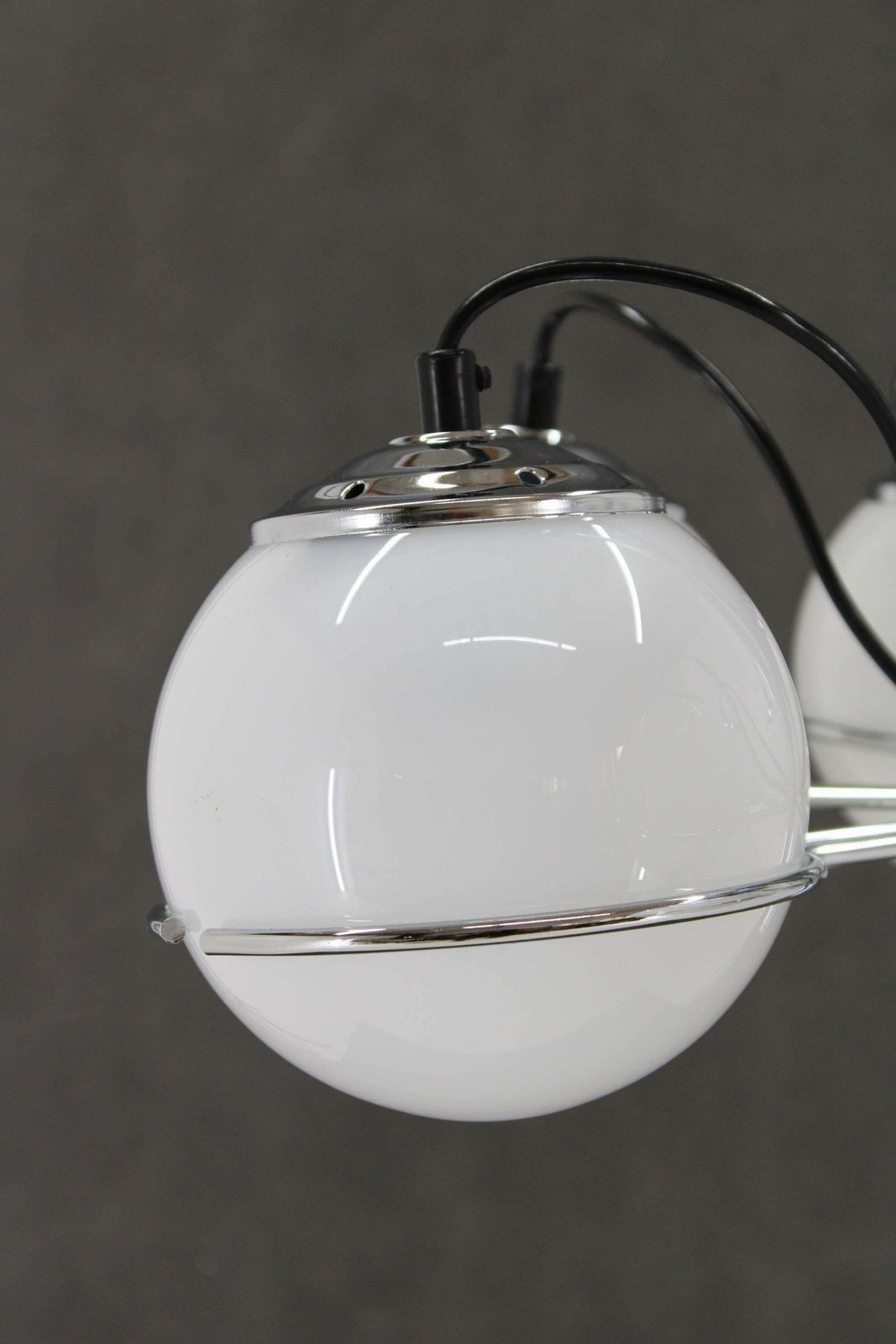 1970s Targetti Sankey Italian Chrome And Opaline Glass Chandelier photo Lighting