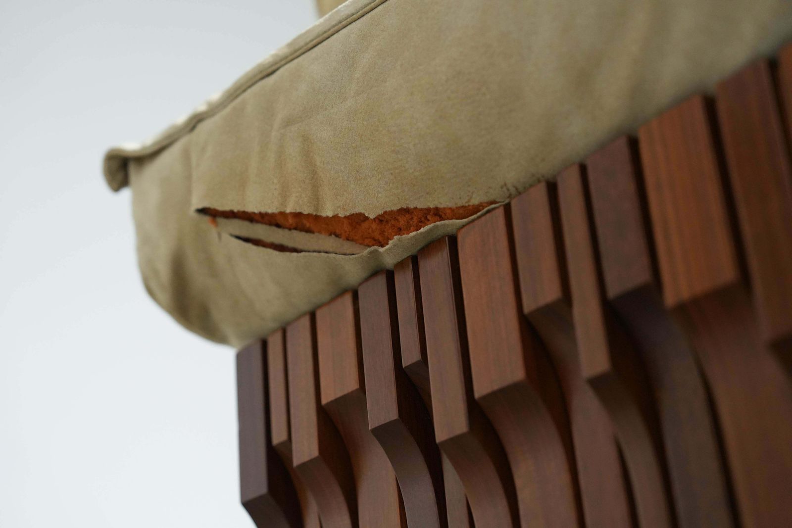 Luciano Frigerio 'Norman' 3 Seat Sofa In Walnut And Suede, Italy, 1968 photo buy