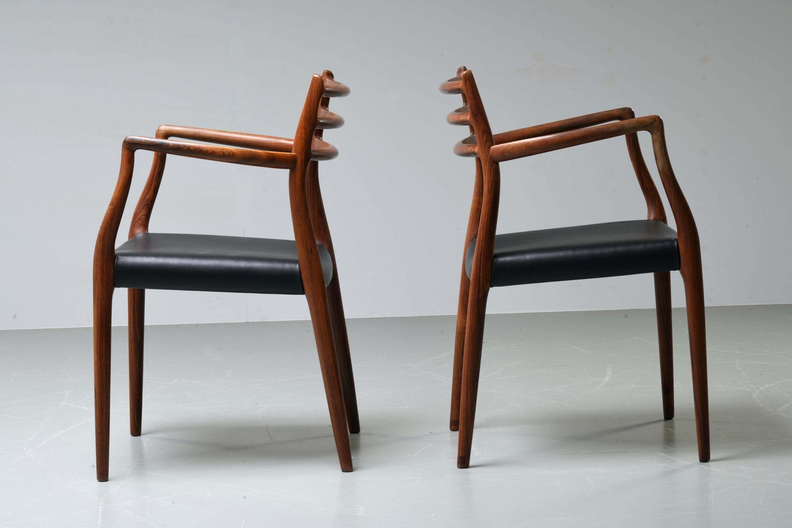 Niels Otto Møller – Set Van Twee Stoelen Model 62 In Palissander En Leer, Denemarken, Ca. Jaren 1960 photo 12211.0