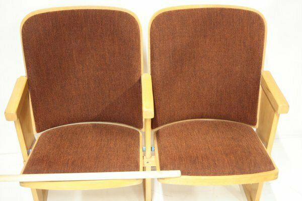 Mid Century Bioscoopbank Van Ton, Jaren 1970 photo for sale