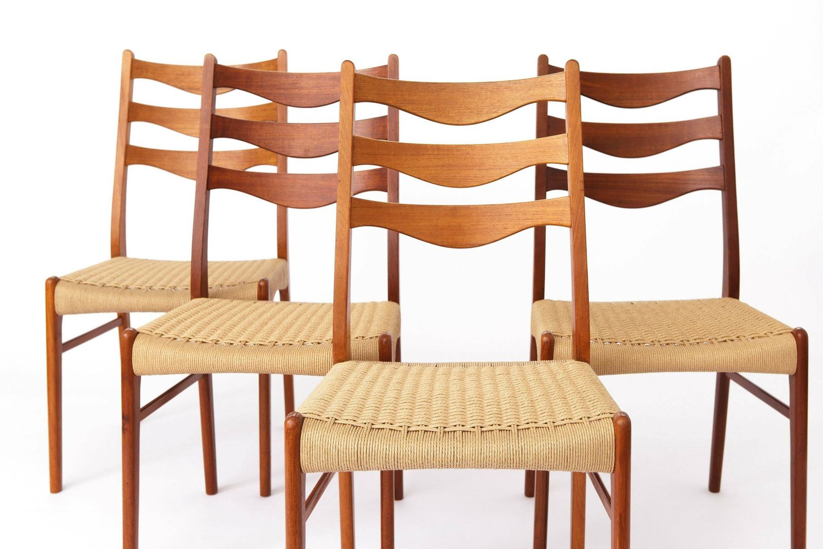 5 Arne Wahl Iversen Mid Century Teak Dining Chairs With Papercord Seats For Glyngøre Stolefabrik, Model Gs91 photo vintage