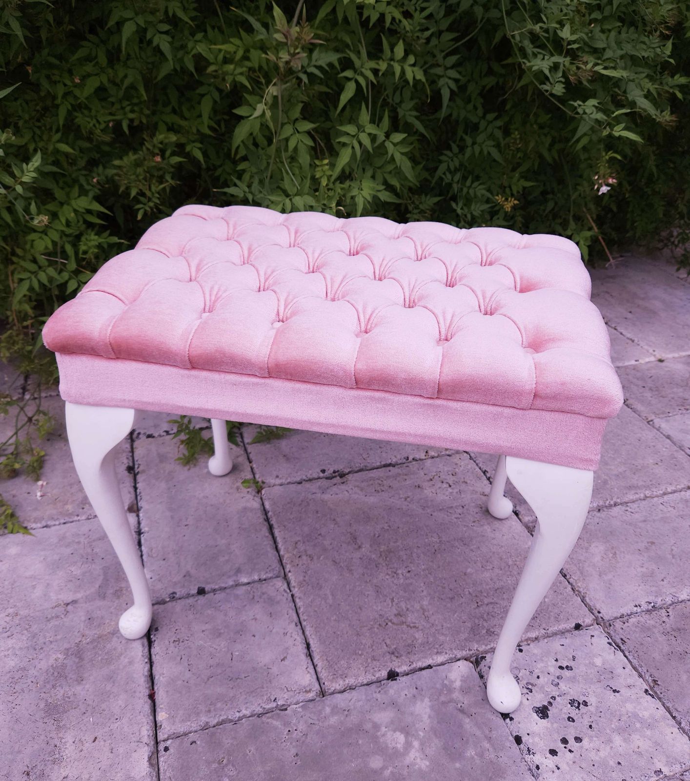 Soft Pink Velvet, French Style, Buttoned Bedroom Stool photo vinterior