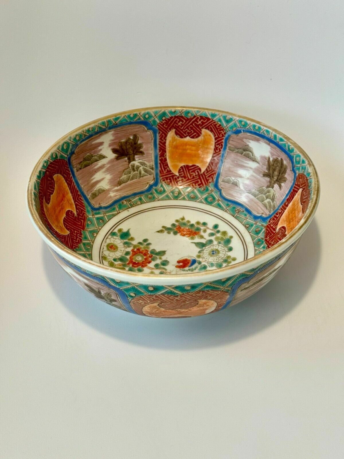 photo for sale A 19th Century Japanese Meiji Period Imari Bowl Hand Painted With Flowers 25cmø
