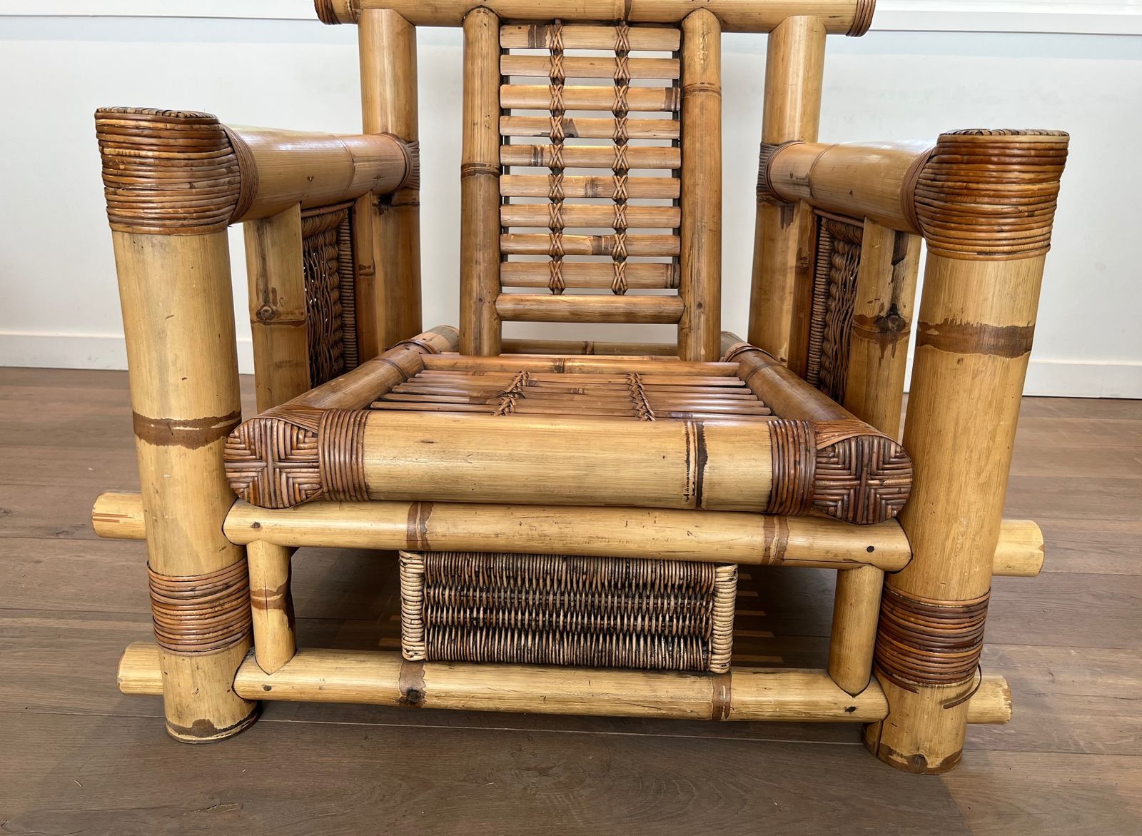 photo vintage Pair Of Large Bamboo Armchairs And Pierre Frey Cushions
