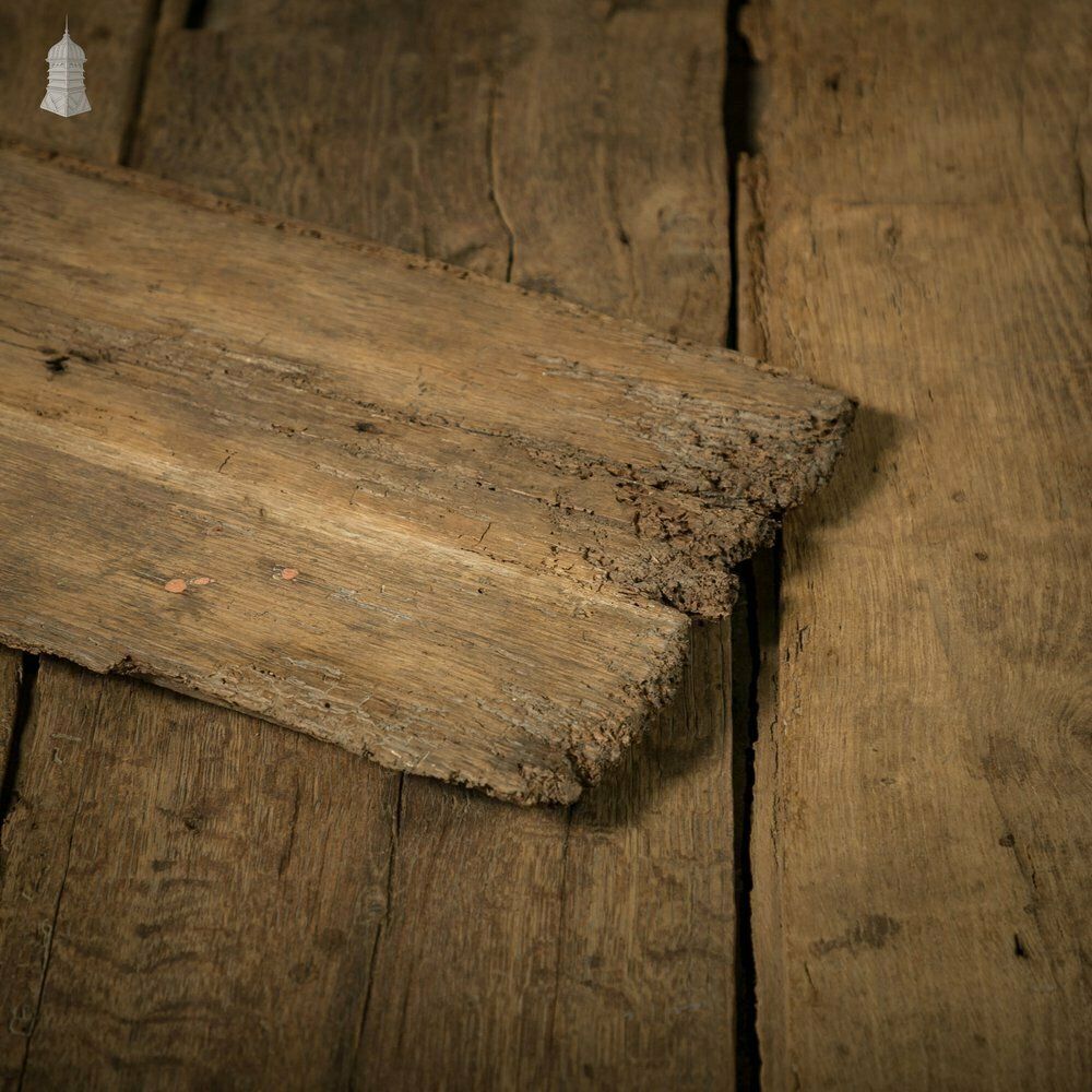 photo furniture Period Oak Floorboard