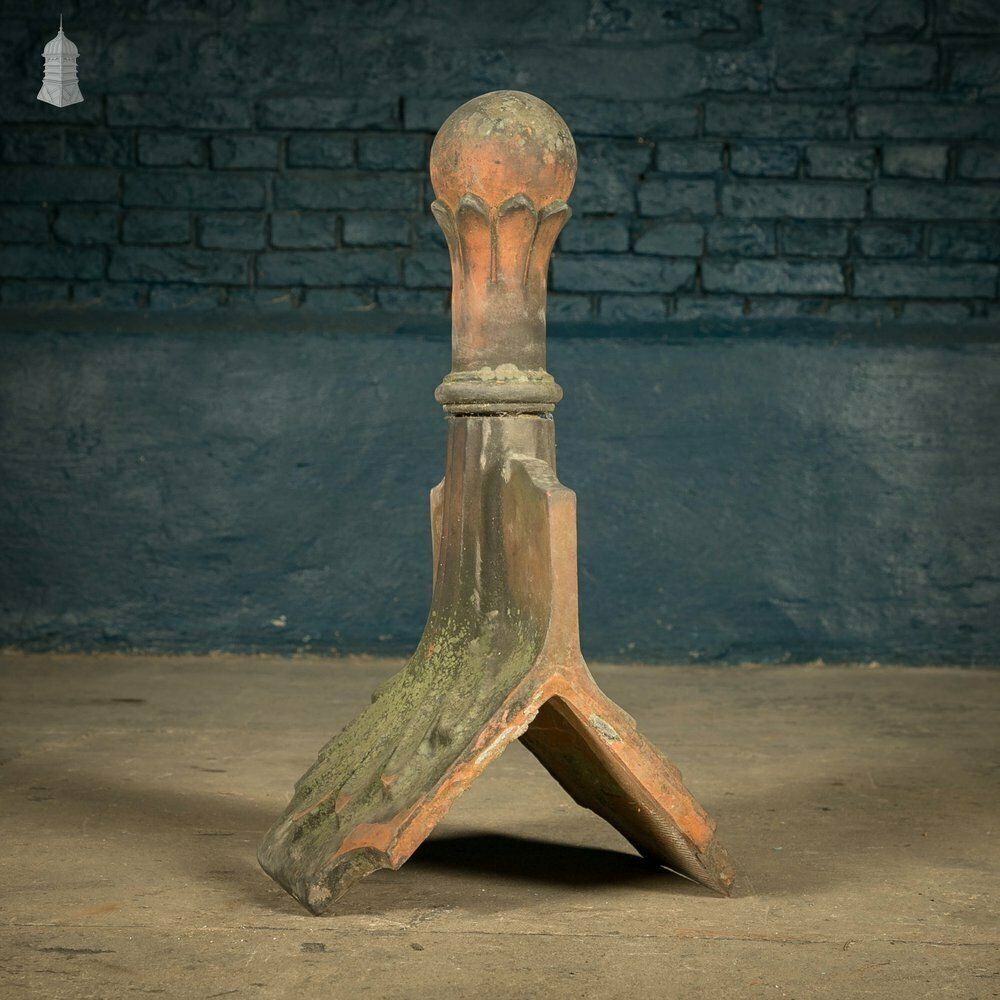 Ball Top Ridge Finial, Weathered Terracotta photo Garden Decor